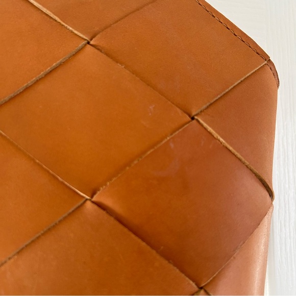 Parker Clay Acacia Woven Crossbody Bag - Picture 5 of 10